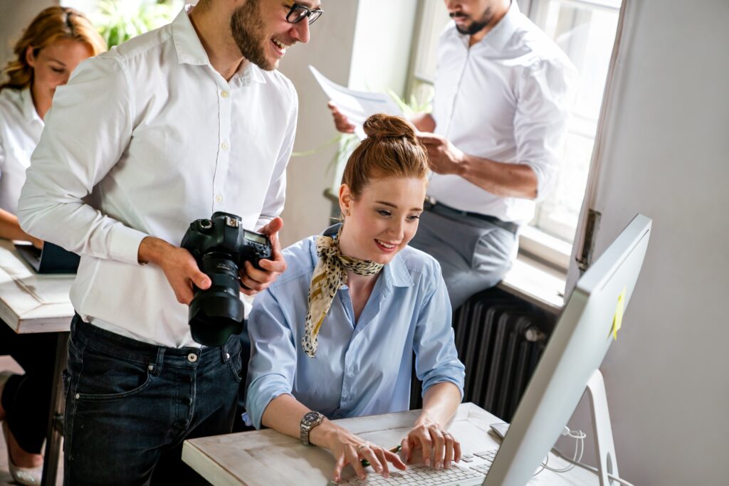 How to Craft a Brand Voice That Resonates with American Consumers